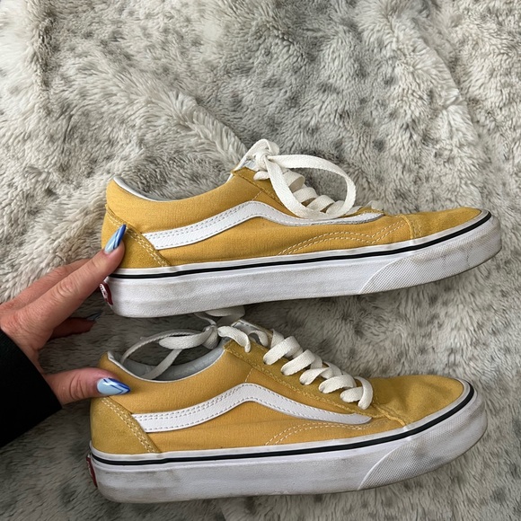 Women’s Vans - Picture 5 of 5